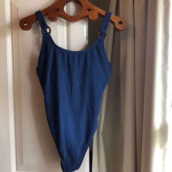 Shade and Shore Square Neck Puckered High Leg Blue Swimsuit - Picture 4 of 10